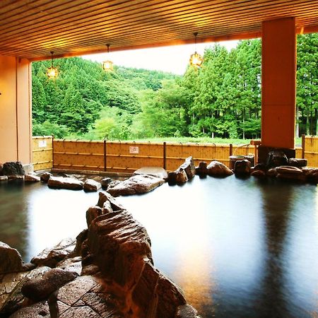 土湯温泉 やすらぎの宿 向瀧旅館 Fukushima  Eksteriør billede