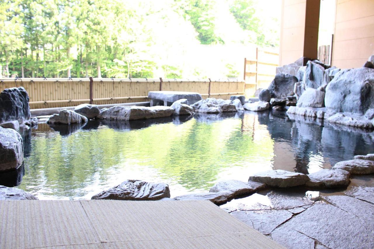 土湯温泉 やすらぎの宿 向瀧旅館 Fukushima  Eksteriør billede